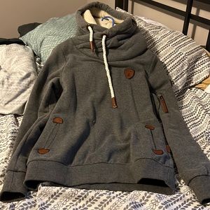 Buckle fur hood hoodie